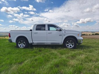 Dodge RAM 1500 5,7 Hemi, 405 HP, edice LongHorn 4x4 - 4