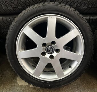 5x108 R17 7J ET52,5 Volvo + 225/45 R17 zimné - 4