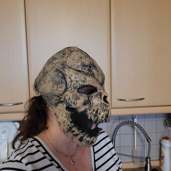 Masky různé druhy a paruky  Mikuláš se blíží maska čerta - 4