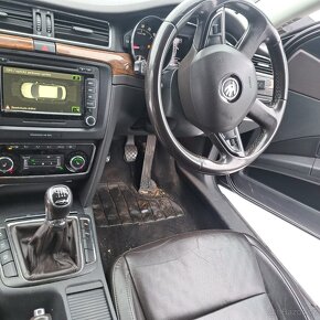 Náhradní díly Škoda Superb II  Laurin Clement - 4