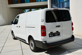 Opel Vivaro 75KW COMFORT L3H1 2.8T 1 MAJITEL 28000KM - 4