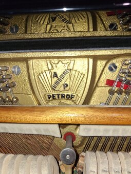 Pianino Petrof - 4