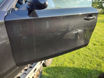 díly z vozu BMW E82 120d černá 475 - 4