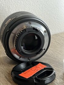 Nikon NIKKOR 35mm f:1.8 - 4