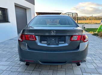 Honda Accord 148 kW 2.4i -VTEC - 4