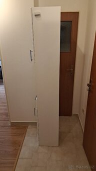 Koupelnová skříňka 35x195x30 - 4