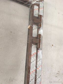 Prodám hliníkové dveře s bočním fix dílem - 4