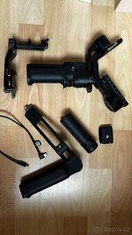 DJI RS 3 Mini + DJI Briefcase Handle (combo) – jako nový, zá - 4