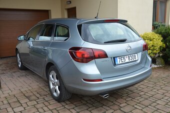 Opel Astra J Sports Tourer 2.0 CDTI, 118kW, KLIMA,nový DPF - 4