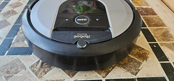 Robotický vysavač irobot roomba I7 pouzity, plne funkcni - 4