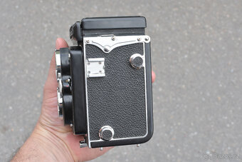 YASHICA D + BRAŠNA / TOP STAV - 4