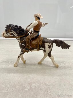 Schleich, kovboj na koni - 4
