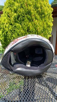 Helma Shark - 4