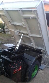 Multicar M25 sklápěč tří stranný - 4