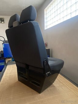 Prodám přední dvojité sedadlo Volkswagen Transporter T5/T6 - 4