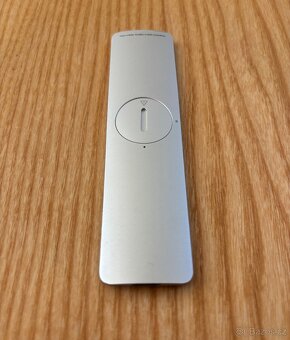 Originální ovladač Apple TV 2, 3 a 4 gen - 4