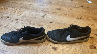 PÁNSKÉ MĚSTSKÉ SEMIŠOVÉ Boty Nike SB, 42 - 4