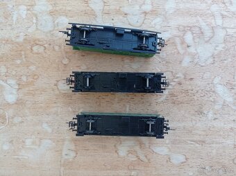 sada vagonků pro vláčky TT - 4