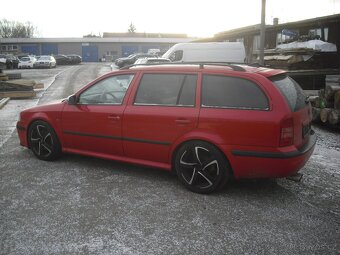 Skoda Octavia RS1 Kombi - 4