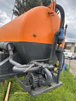 Prodám fekál (cisternu) Tatra 11m3 - 4