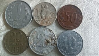 Různé mince - 4