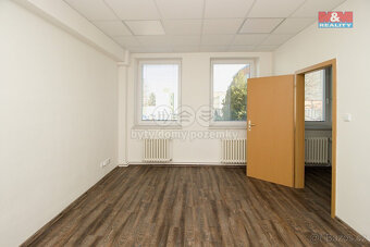Pronájem kancelářského prostoru, 30 m2, Opava, ul. Těšínská - 4