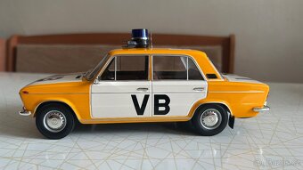 LADA 1500 VB 1974-1977 1:18 + bonus - 4