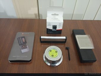 Gramofon Denon DP-400 & přenoska AT-VM95ML & příslušenství - 4