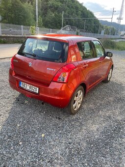 Suzuki Swift 1.3 67kw Automat - 4