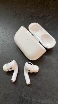 AirPods Pro 2 gen - PROBLÉM S POUZDREM - 4