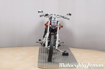 Harley-Davidson FXSTC Softail Custom 2010 - 4