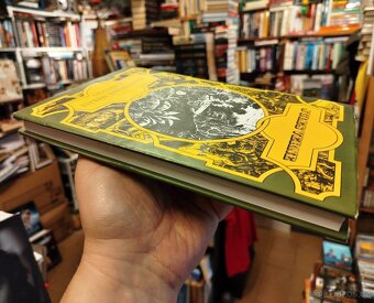 Jules Verne - PODIVUHODNÉ SETKÁNÍ V DŽUNGLI (nejlevněji) - 4