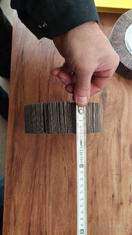 Radiální lamelový kotouč 150mm P240 - 4