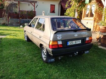 Škoda favorit 136L r.v.1988 - 4