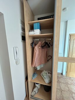 Vestavěná skříň - 4