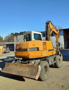 12t kolové rypadlo Liebherr A310 B + příslušenství - 4