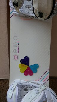 Snowboard NIDECKER DIVINE 149CM/VÁZÁNÍ BURTON - 4