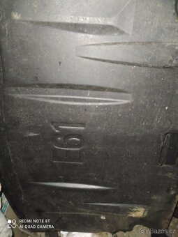 Spodní kryty BMW e60 e61, F10 F11 podběhy /nadkolí a další - 4