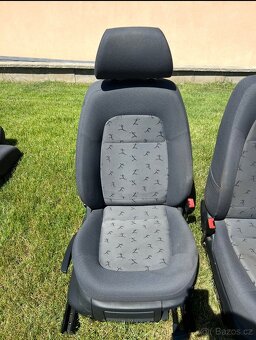 Interier skoda fabia 1 - 4