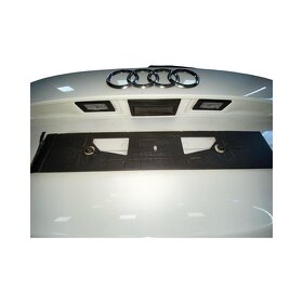 Páté dveře bílá metalíza LY9C Audi Q5 8R r.v. 2012 - 4