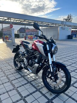 Honda cb125r 2022 - 4
