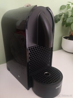 Kavovar NESPRESSO De'Longhi U EN110.B + 93 kapslí + box - 4