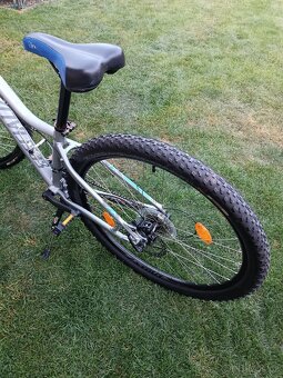 Dámské jízdní kolo Specialized Jett Sport 29 - 4