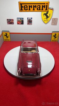 Ferrari 410 Superamerica 1:18 Hot Wheels Elite - 4