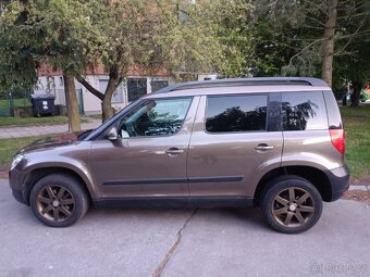 Škoda yeti rok 2011 - 4