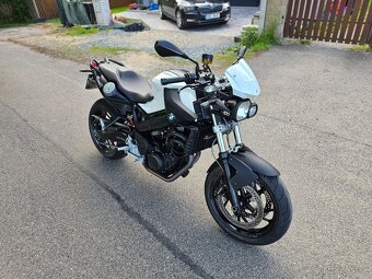 BMW F800R - 4