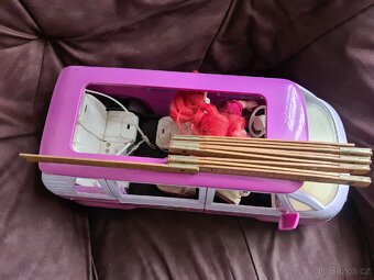 Velké auto pro Barbie - 4