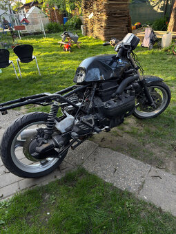 Dvě motorky BMW K1100 RS a BMW 100 na náhradní díly - 4