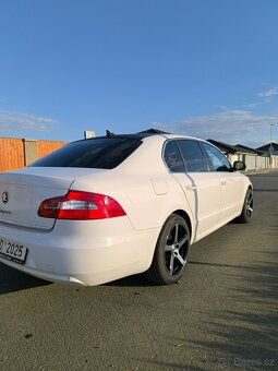Škoda Superb sedan 2.0 TDI 125kw manual - 4