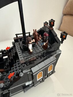 Lego set 4184 Černá perla - 4